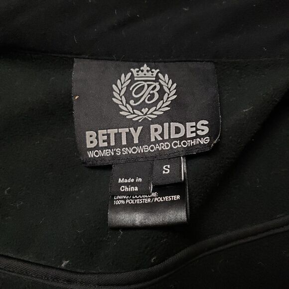 Betty Rides Womens Black Snowboarding Jacket - Picture 5 of 10